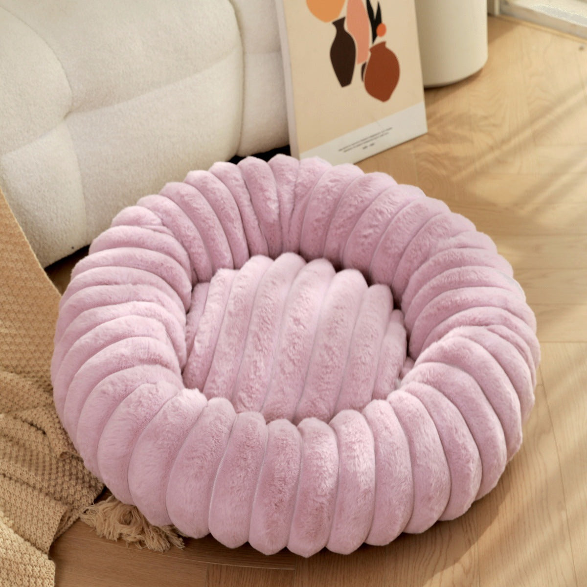 Luxury Plush Round Pet Bed – Ultra Soft Calming Dog & Cat Bed with Non-Slip Base