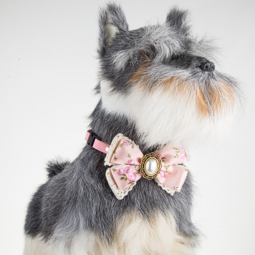 Adjustable Floral Lace Pet Bow Tie Collar – Elegant Diamond Lace Bow Tie for Cats & Dogs