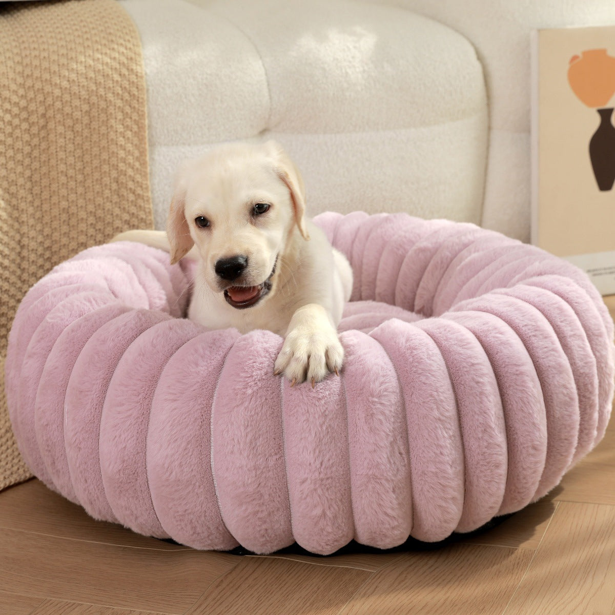 Luxury Plush Round Pet Bed – Ultra Soft Calming Dog & Cat Bed with Non-Slip Base
