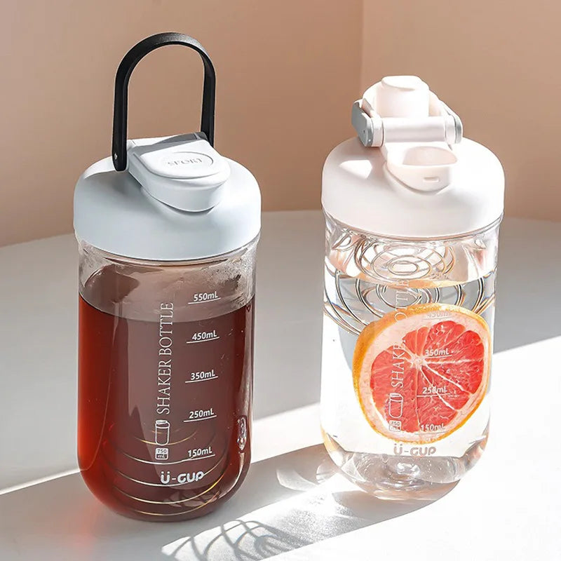 500ml Large-capacity Protein Powder Shake Plastic Water Bottle Tritan Material Gym Exercise Portable Cup for Fitness Enthusiasts