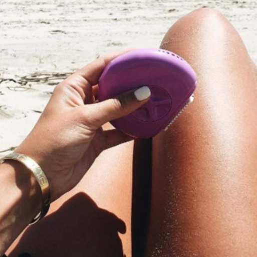 Portable Women's Shaver with Soap and Travel Case