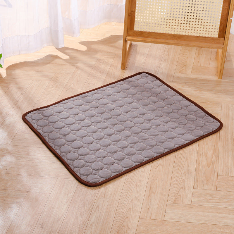 Pet Ice Silk Cooling Mat Summer Cooling Pad Dog Scratch-Resistant Cooling Mat